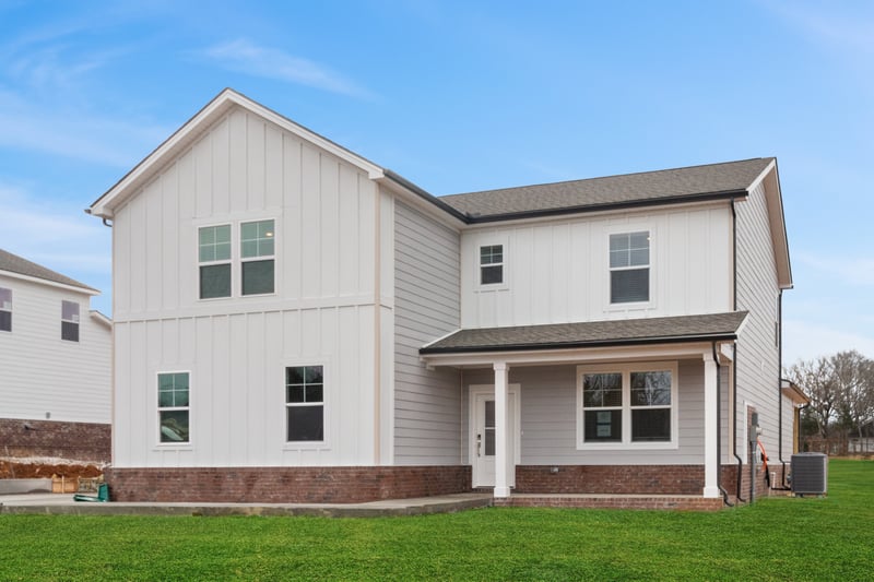 803 Averitt Ln, Lebanon, TN 37087