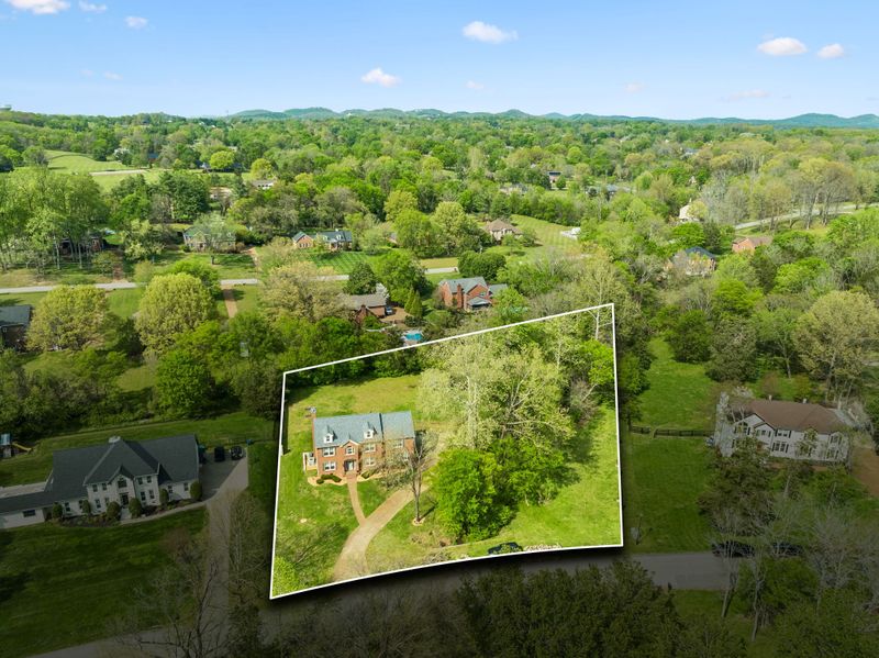 410 Martingale Dr, Franklin, TN 37067