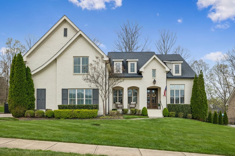 4035 Old Light Cir, Arrington, TN 37014