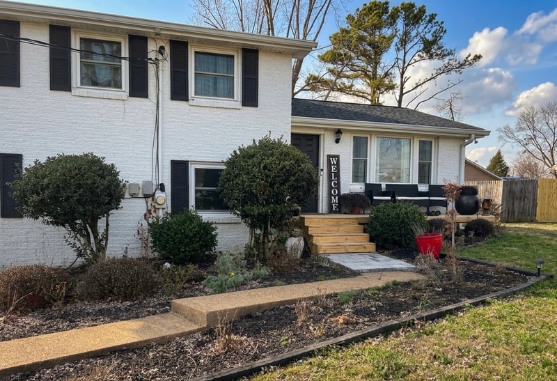103 Riverwood Dr, Hendersonville, TN 37075