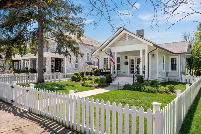 240 4th Ave S, Franklin, TN 37064