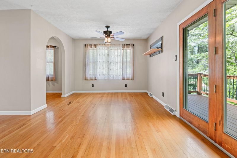 118 Westlook Cir, Oak Ridge, TN 37830