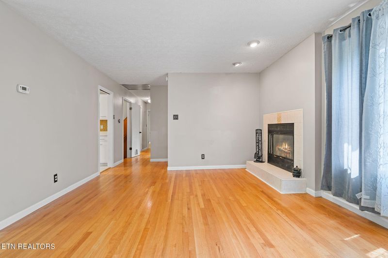 118 Westlook Cir, Oak Ridge, TN 37830