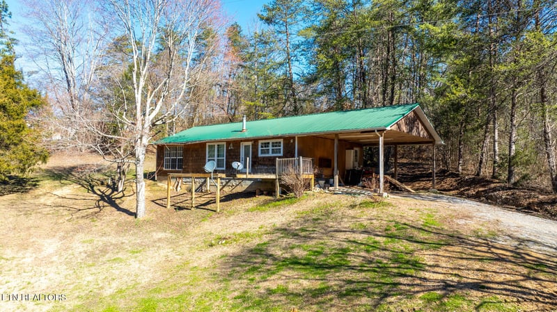 3702 Lost Branch Rd, Sevierville, TN 37862