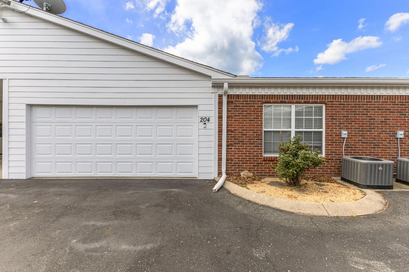 3010 Caldwell Rd #204, Ashland City, TN 37015