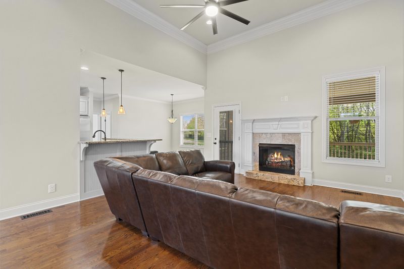 807 Kimber Ln, Lebanon, TN 37087