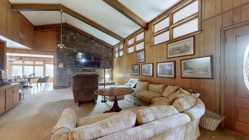 131 Stoners Glen Dr, Hermitage, TN 37076