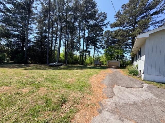 313 Walker Rd, Rossville, GA 30741