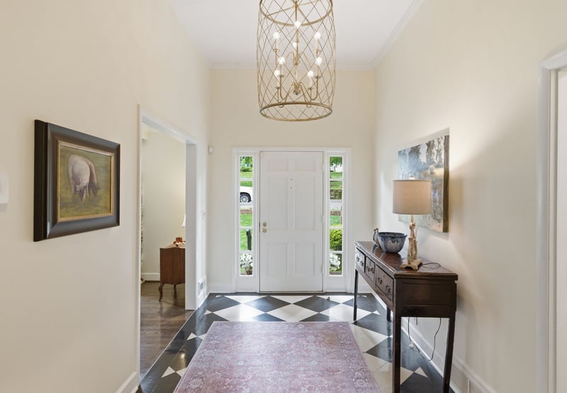 5802 Vine Ridge Dr, Nashville, TN 37205