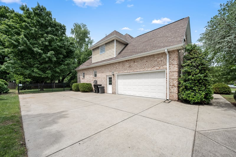 3035 Twisted Oak Dr, Murfreesboro, TN 37129
