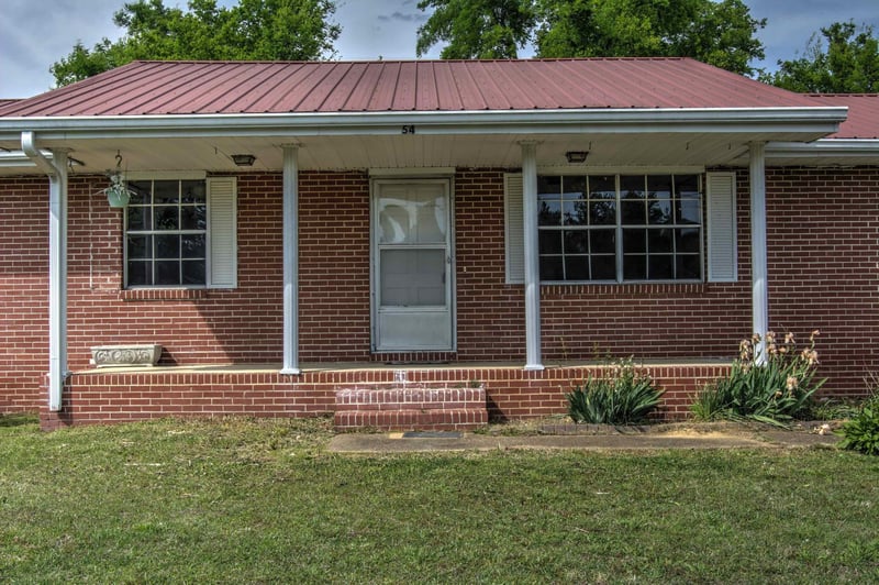 54 Malenda Dr, Trenton, GA 30752