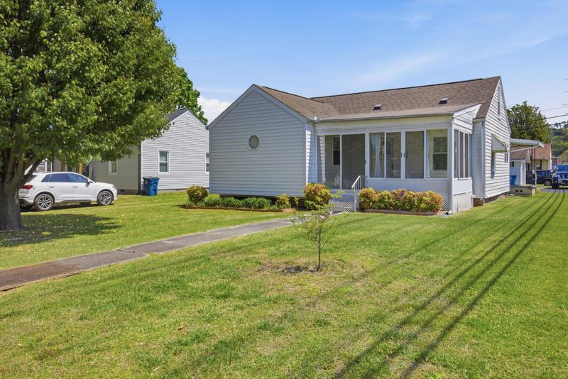 618 Carden Ave, Rossville, GA 30741
