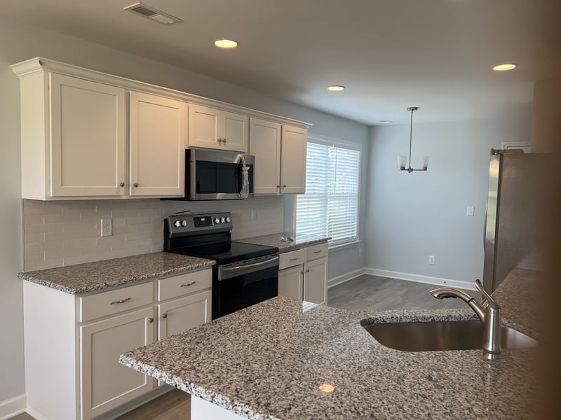 3361 Curie Cir, Christiana, TN 37037
