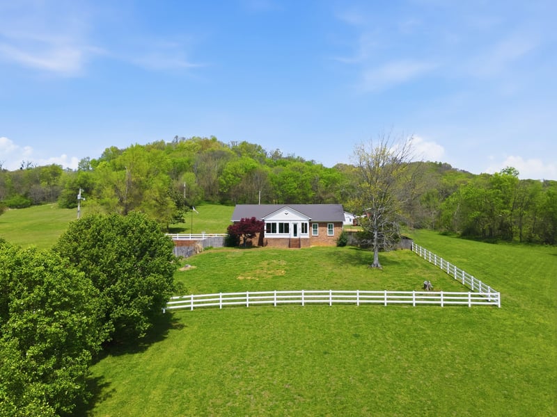 2149 Mooresville Pike, Culleoka, TN 38451