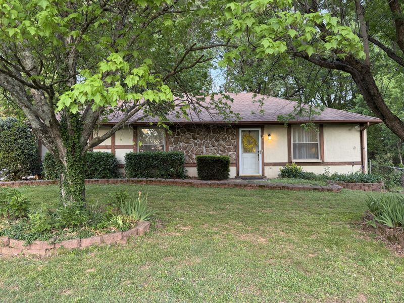314 Pioneer Dr, Smyrna, TN 37167