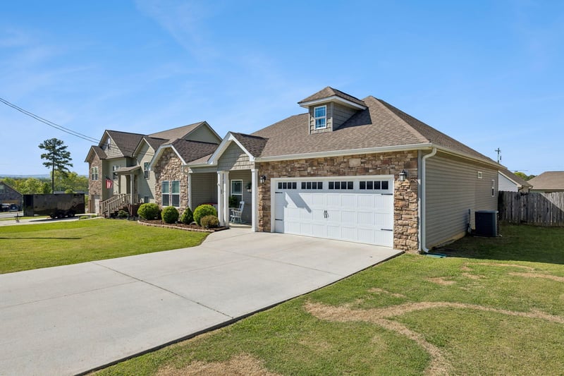 307 Franklin Cir, Fort Oglethorpe, GA 30742