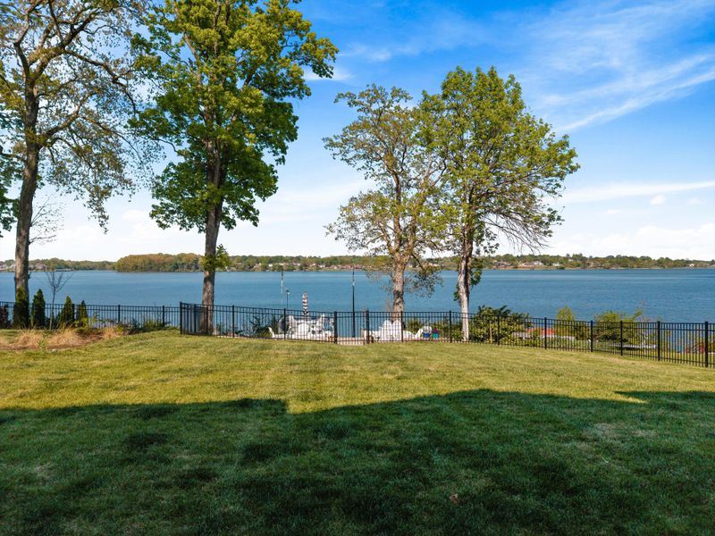 3005 Lakeshore Dr #A & B, Old Hickory, TN 37138