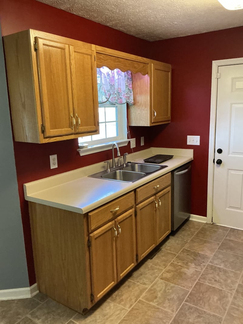 1706 Brittany Ct, Columbia, TN 38401