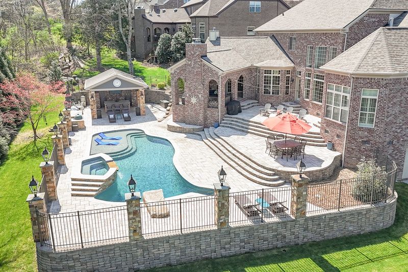 110 Mealer St, Franklin, TN 37067