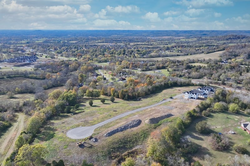 1025 Tiane Trl, Gallatin, TN 37066