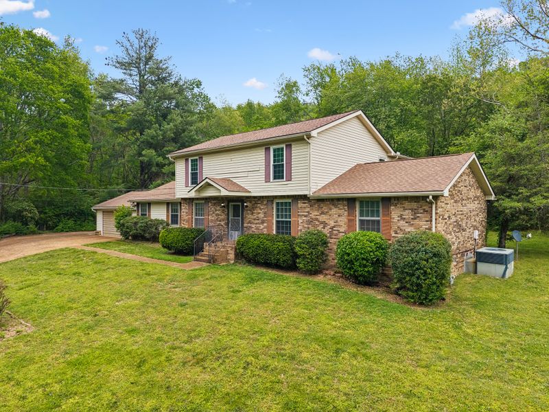 1352 Holly Tree Gap Rd, Brentwood, TN 37027