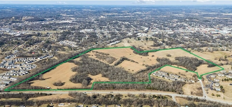 0 Tom J Hitch, Columbia, TN 38401