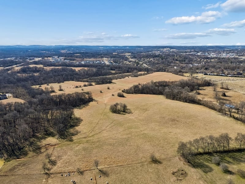 0 Tom J Hitch, Columbia, TN 38401