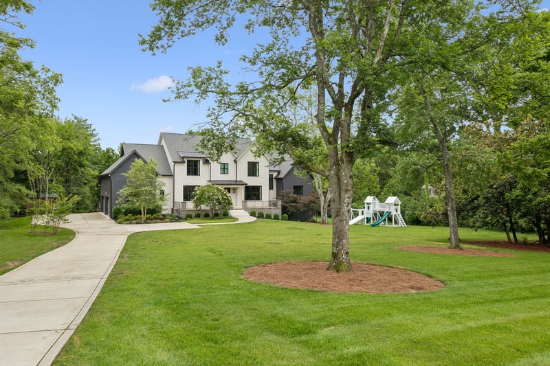 1209 Otter Creek Rd, Nashville, TN 37215