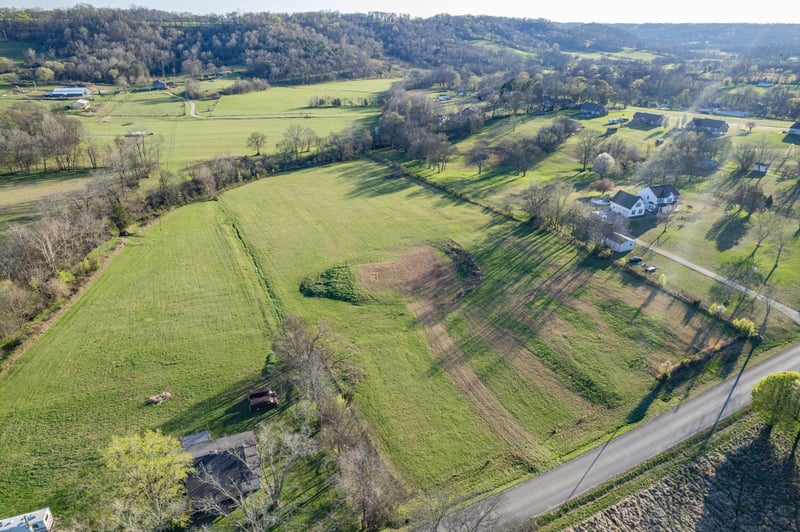 0 Theta Pike, Columbia, TN 38401