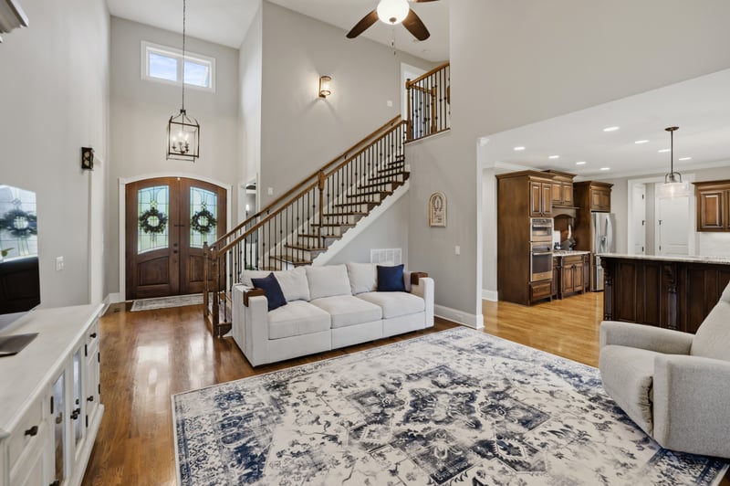 906 Harrisburg Ln, Mount Juliet, TN 37122