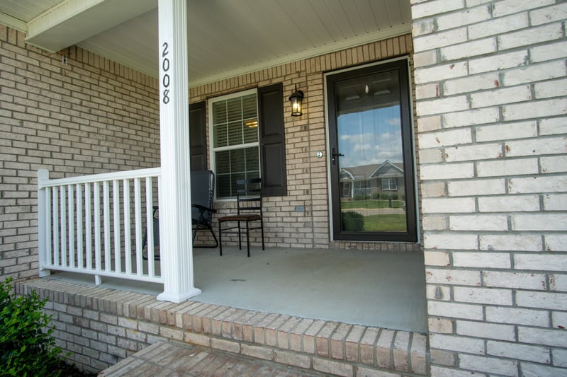 2008 Eisley Ln, Columbia, TN 38401