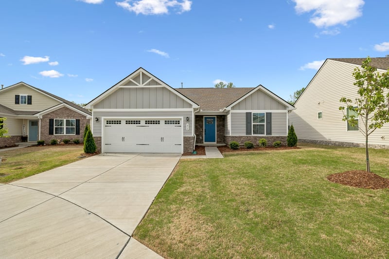 616 Streamview Dr, White House, TN 37188