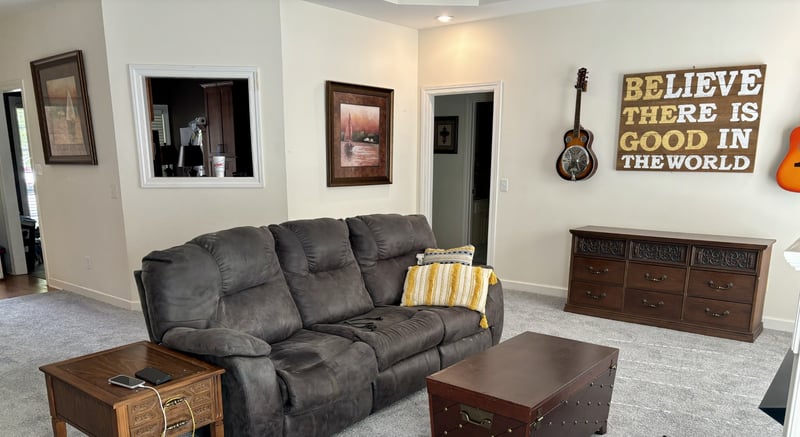 320 E Franklin St #15, Gallatin, TN 37066