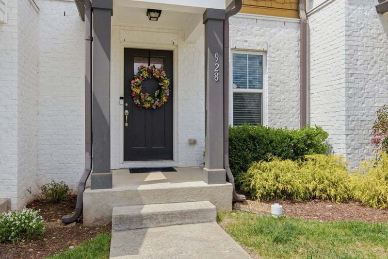 928 Governors Ct, Antioch, TN 37013