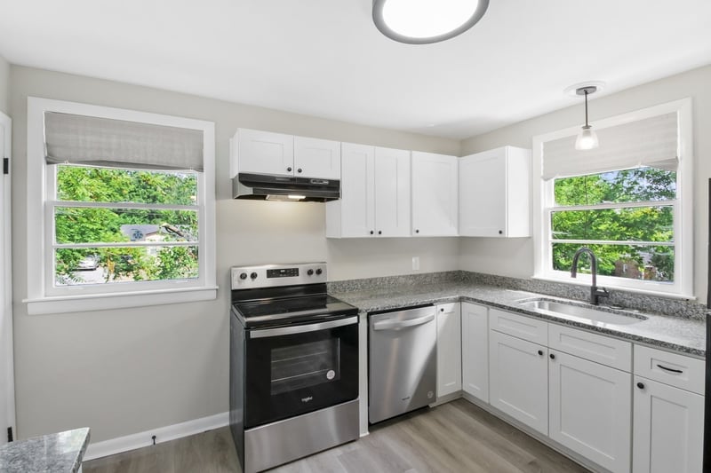 3248 Crowe Dr, Nashville, TN 37218