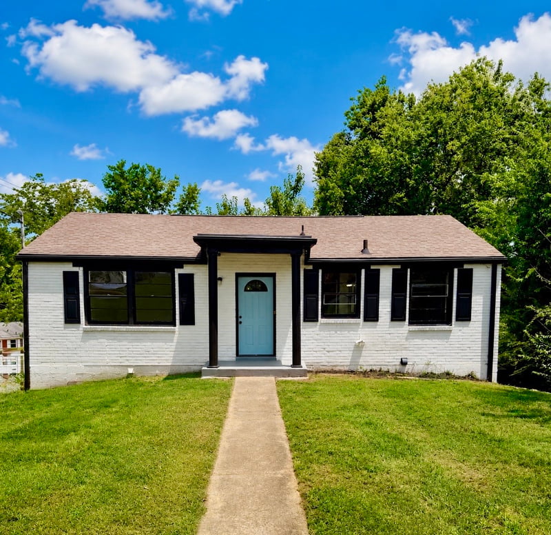 3248 Crowe Dr, Nashville, TN 37218