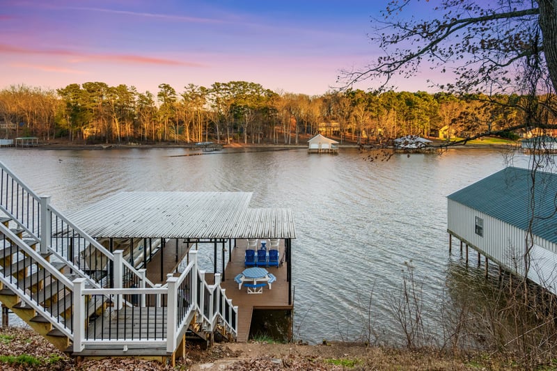 12255 Davis Rd, Athens, AL 35611