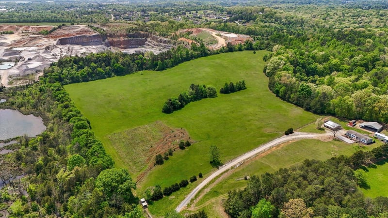 527 Childers Ln, Ringgold, GA 30736