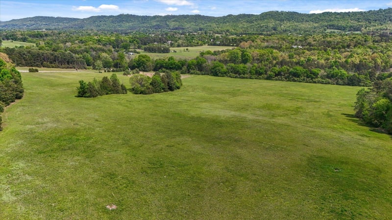 527 Childers Ln, Ringgold, GA 30736