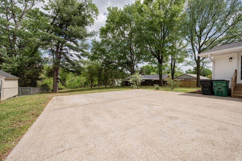 2117 Aileen Dr, Antioch, TN 37013
