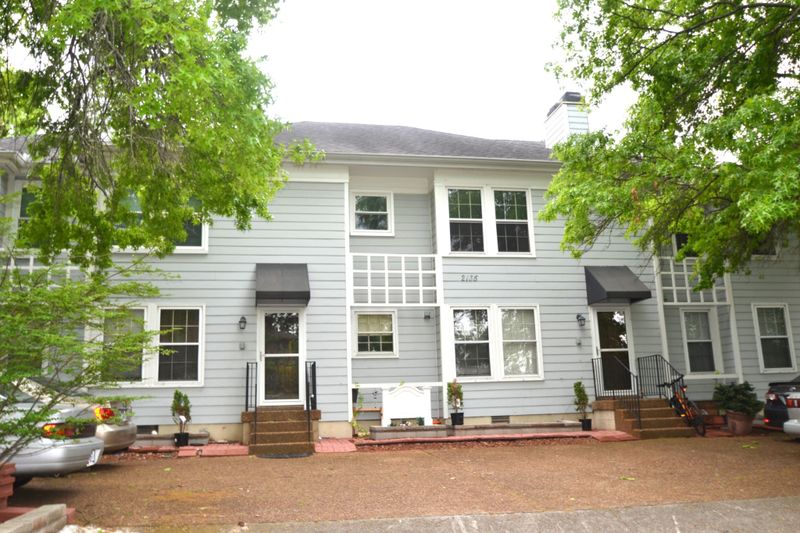 2135 Acklen Ave #9, Nashville, TN 37212