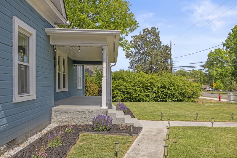 803 Cove Rd, Chickamauga, GA 30707