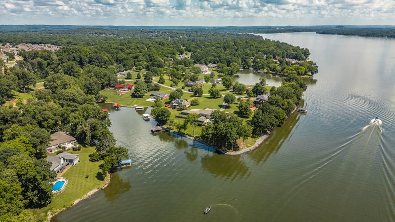 601 Indian Lake Rd, Hendersonville, TN 37075