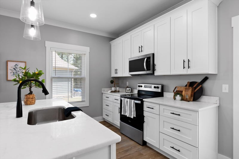 57 Country Cove Dr, Rossville, GA 30741