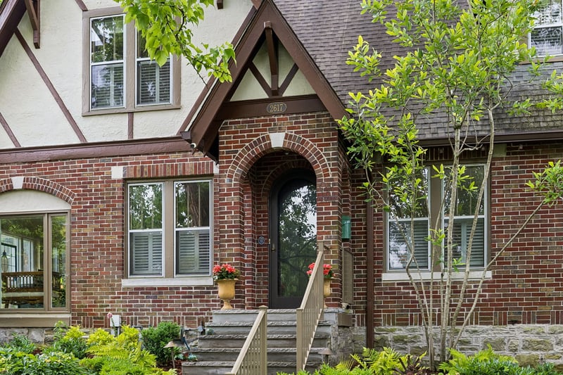 2617 Barton, Nashville, TN 37212