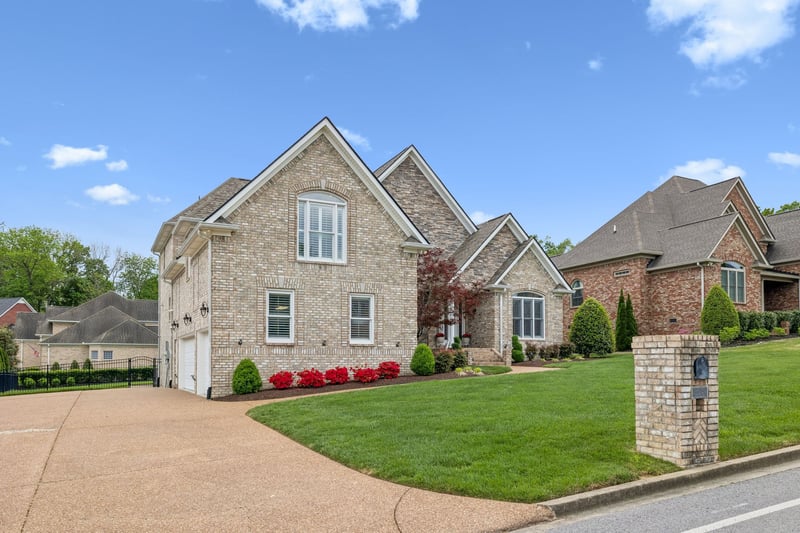 548 Ridgecrest Ln, Lebanon, TN 37087
