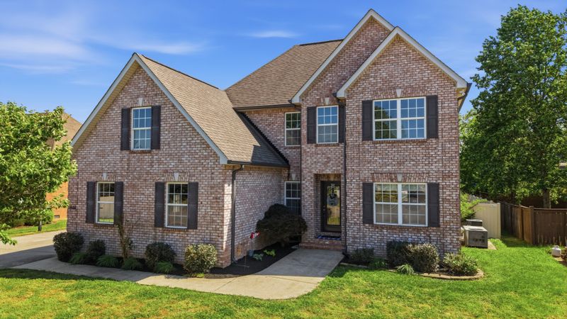 4633 Smitty Dr, Murfreesboro, TN 37128