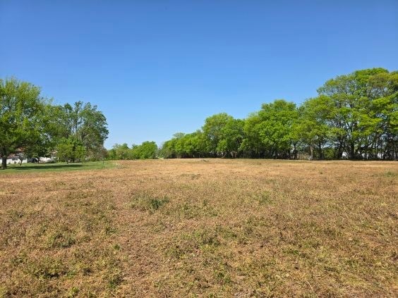2 Old Zion Rd, Columbia, TN 38401