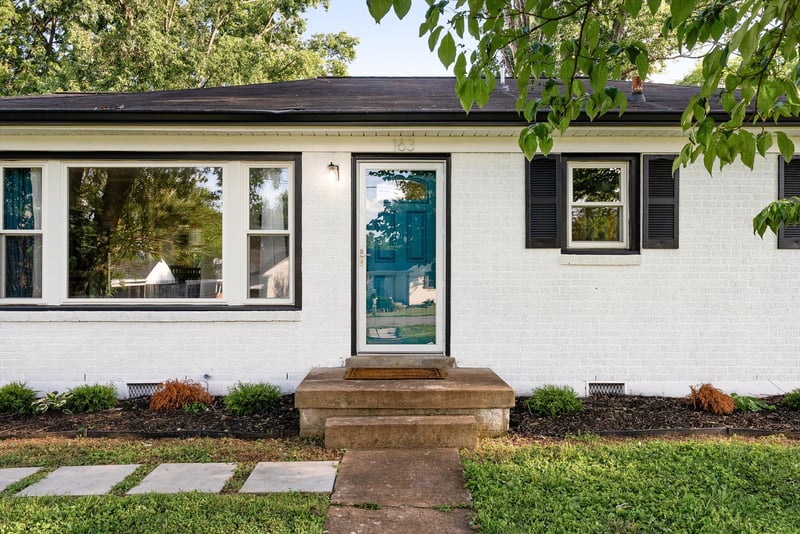 163 Elkmont Dr, Nashville, TN 37211