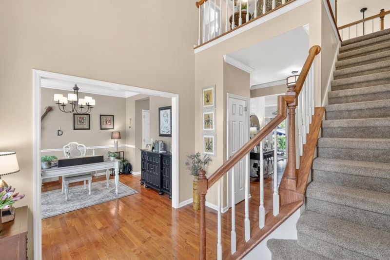 325 Devonshire Dr, Franklin, TN 37064
